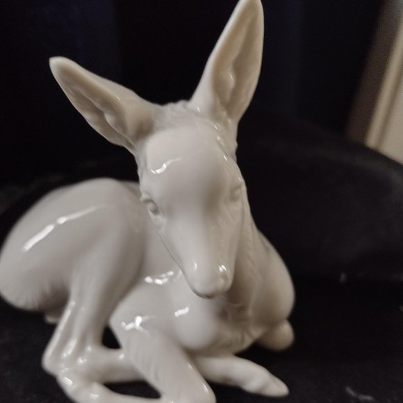 Fine Nymphenburg porcelain Deer/Doe figure, Theodor Kaerner- c 1915 - Picture 1 of 6
